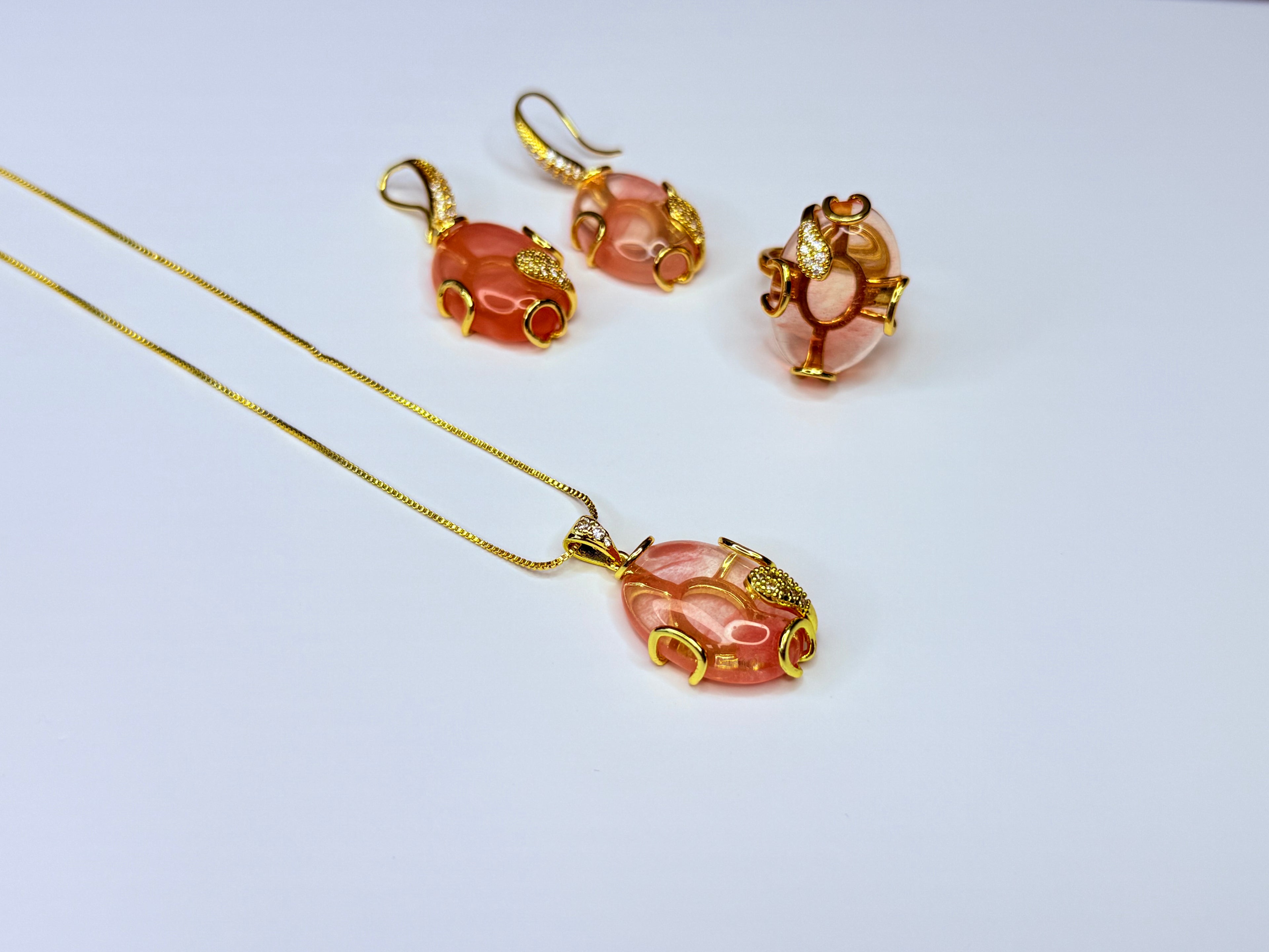 Natural cherry quartz stone set.