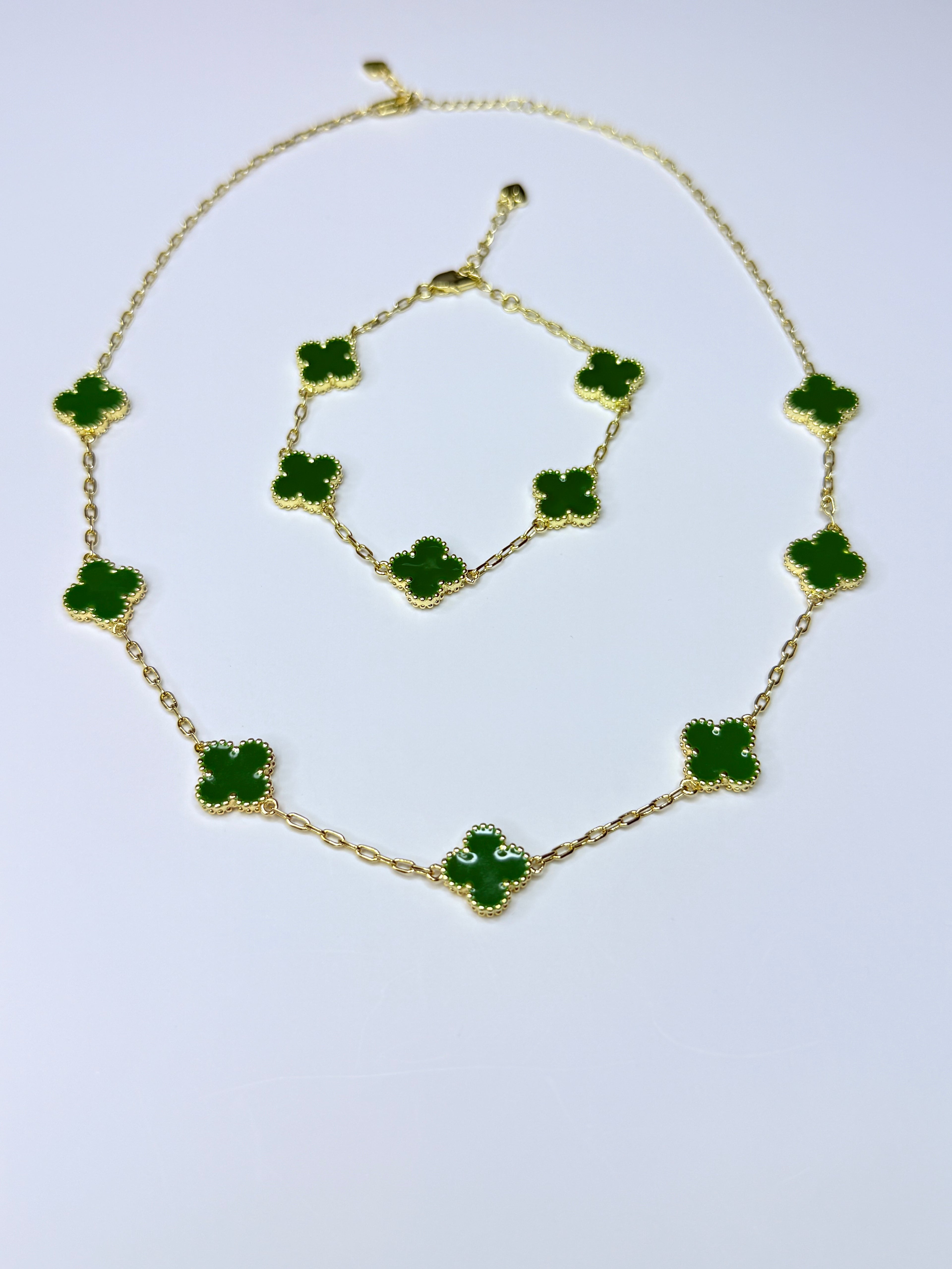 Green flower set.