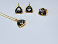 Solid gray-cut crystal set.